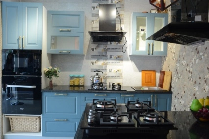 https://s3.vistaartrade.anukul.com.np/vistaartrade/media/products/2022/02/28/Modular_Kitchen_2.webp