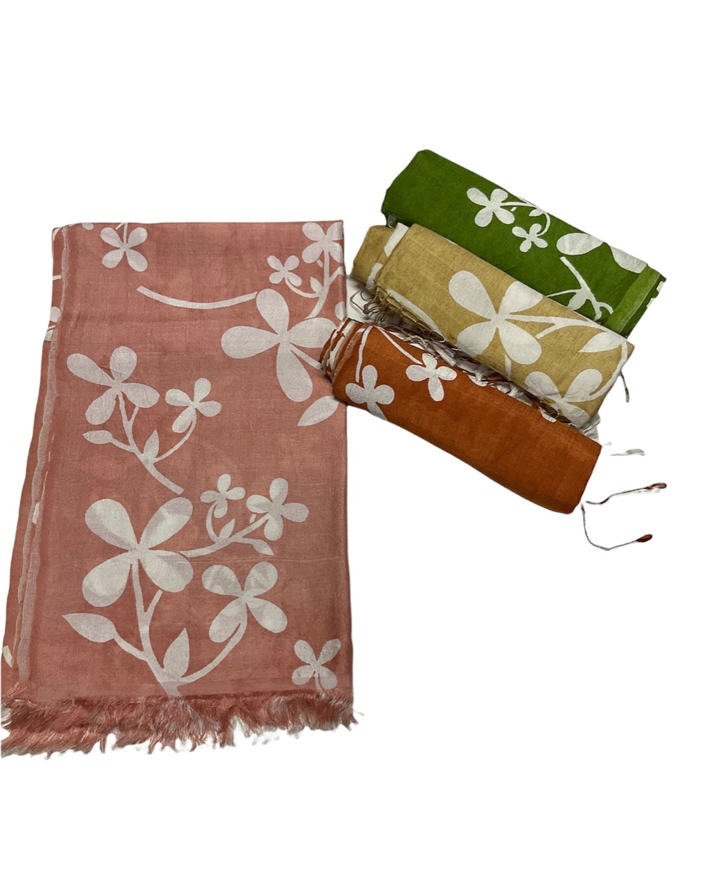 https://s3.vistaartrade.anukul.com.np/vistaartrade/media/products/2022/03/14/Shawl11.0.webp