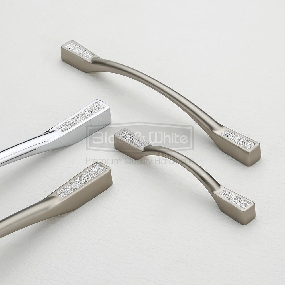 https://s3.vistaartrade.anukul.com.np/vistaartrade/media/products/2022/05/26/02_Kit--Kat.webp