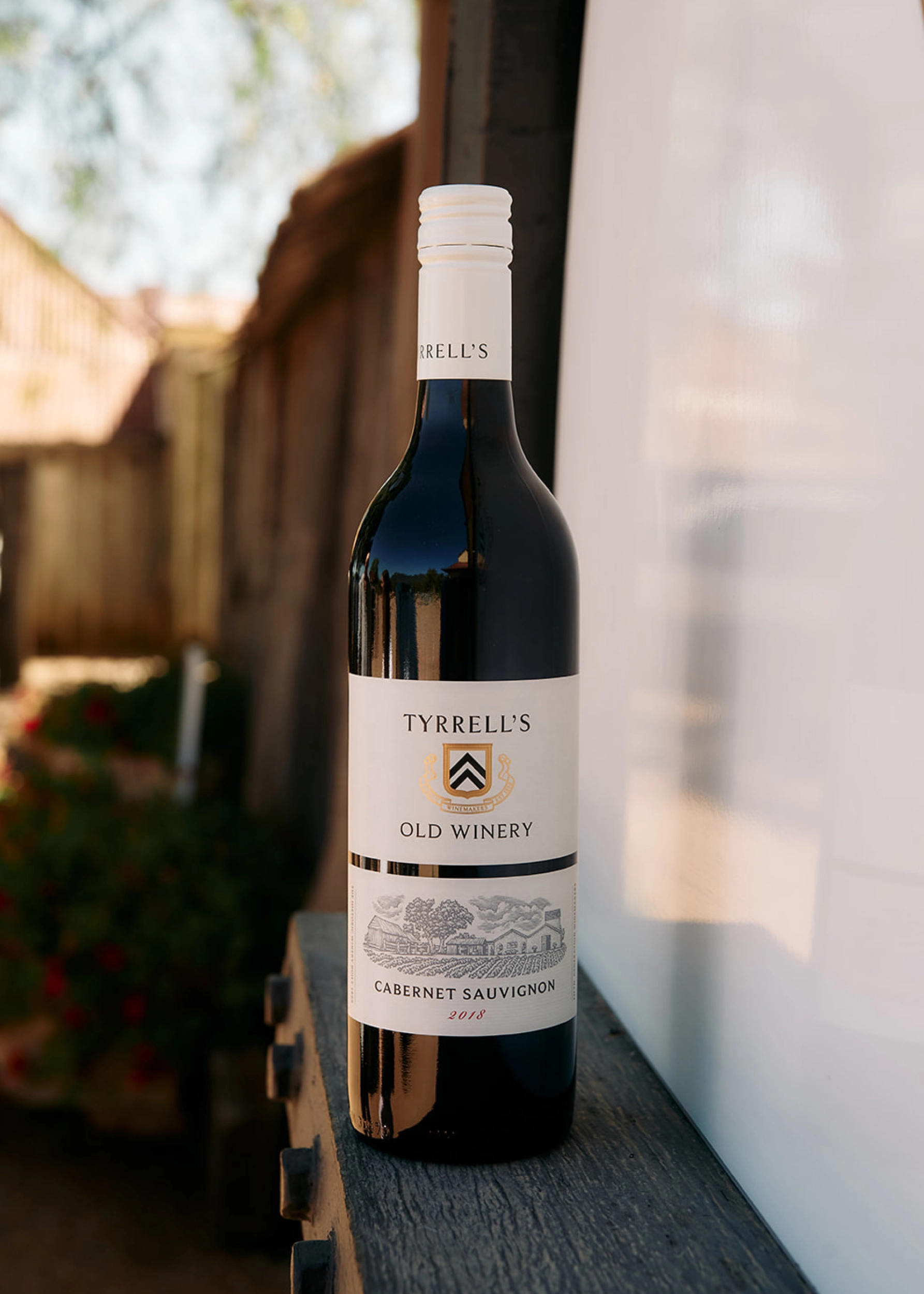 https://s3.vistaartrade.anukul.com.np/vistaartrade/media/products/2022/08/31/TYRRELL_S_OLD_WINERY_CABERNET_SAUVIGNON.webp