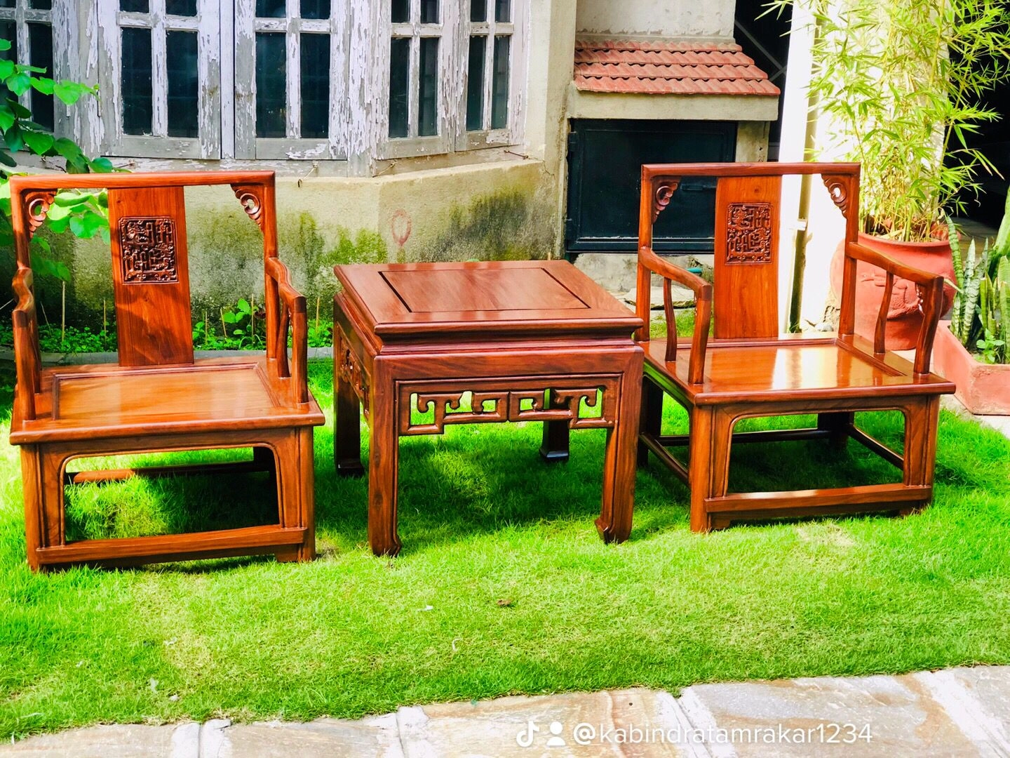 https://s3.vistaartrade.anukul.com.np/vistaartrade/media/products/2022/10/16/tea_table_set.webp