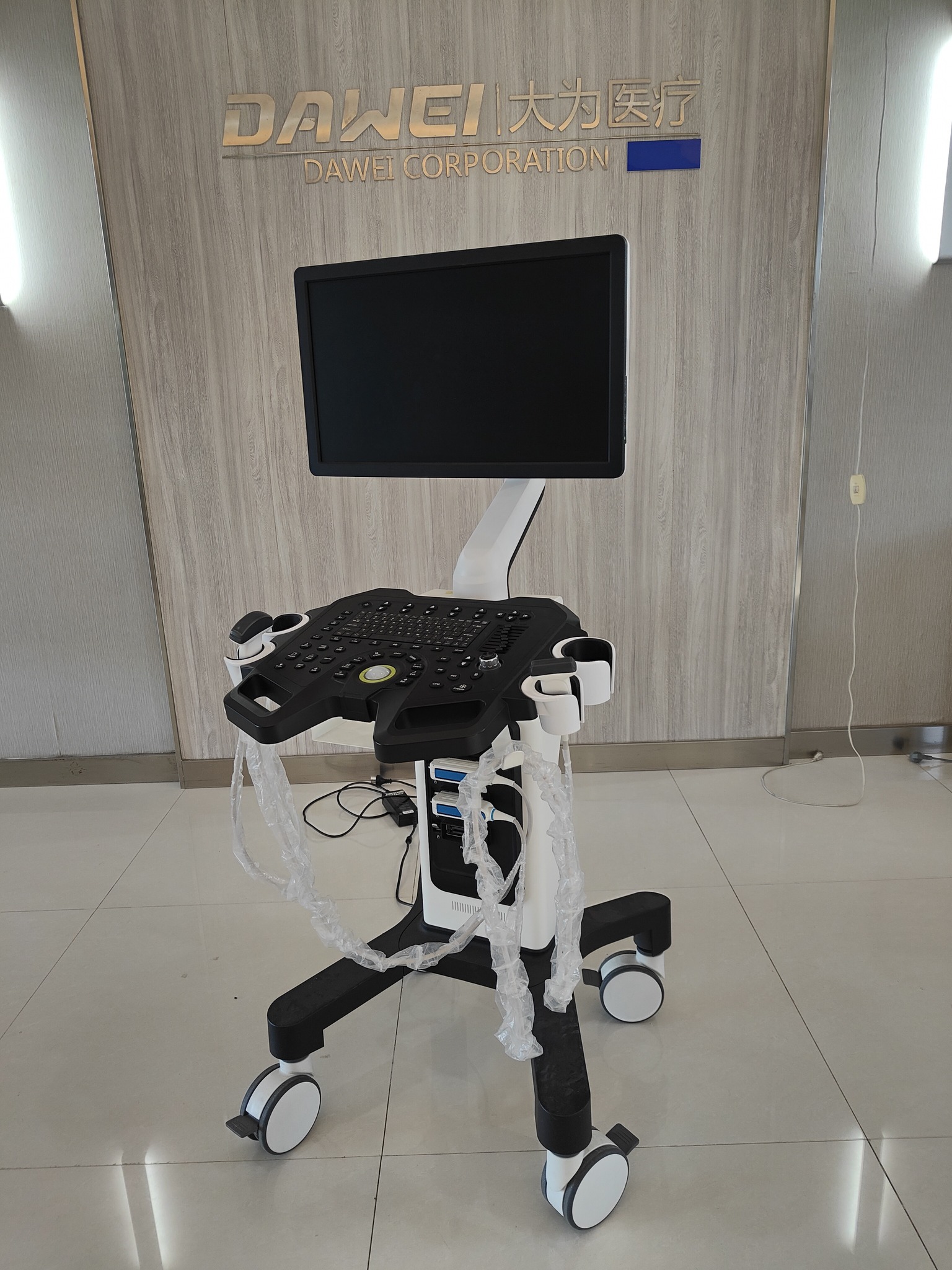 https://s3.vistaartrade.anukul.com.np/vistaartrade/media/products/2024/05/18/Dw-F3.1.jpg